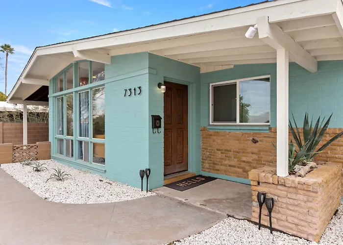 Desert Dream - Old Town Mid-century Modern - Heated Pool * Scottsdale