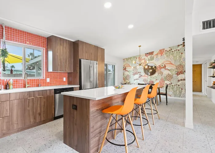 Desert Dream - Old Town Mid-century Modern - Heated Pool Holiday home Scottsdale