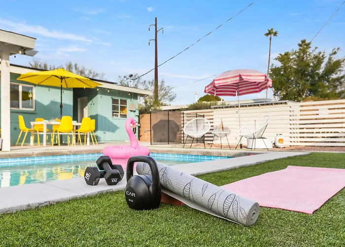 Desert Dream - Old Town Mid-century Modern - Heated Pool * Scottsdale