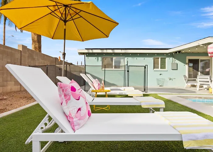 Desert Dream - Old Town Mid-century Modern - Heated Pool * Scottsdale